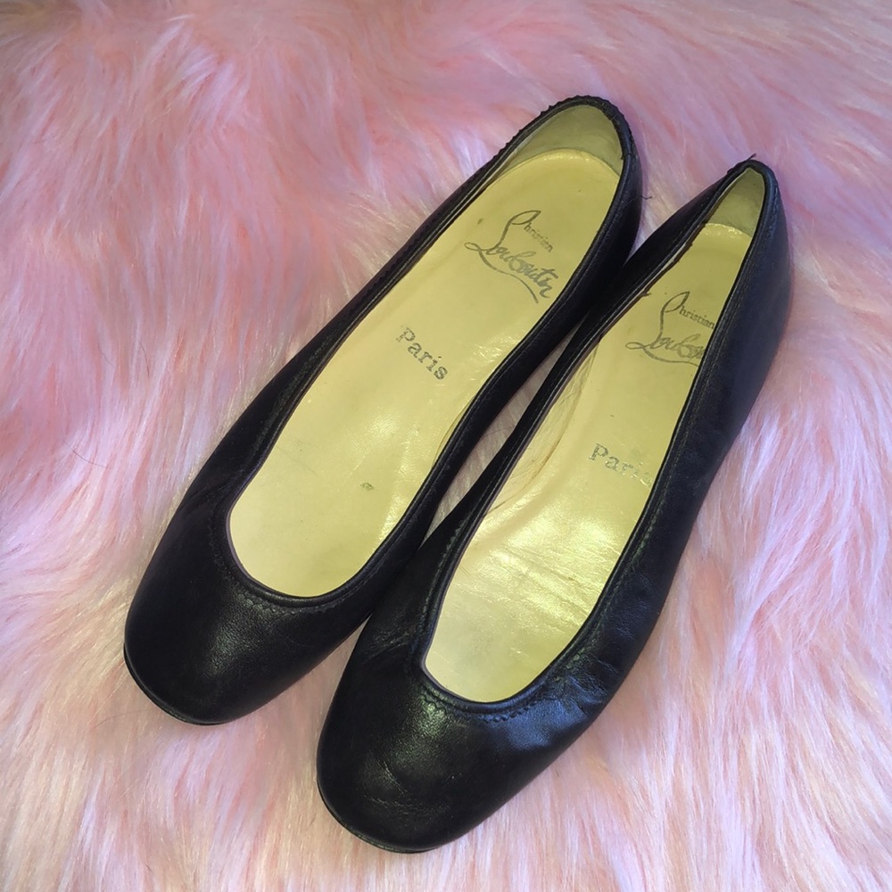 •Christian Louboutin Flats - BROWN•